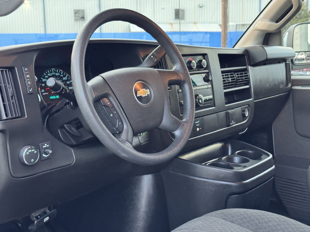 2023 Chevrolet Express Image 12