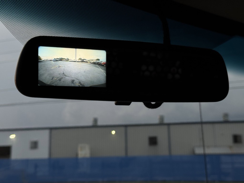 2023 Chevrolet Express Image 23