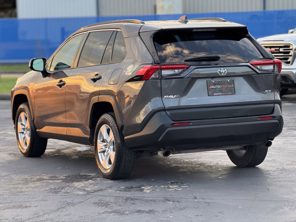 2021 Toyota Rav4 Image 7