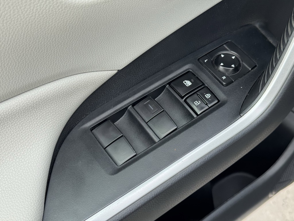 2021 Toyota Rav4 Image 19