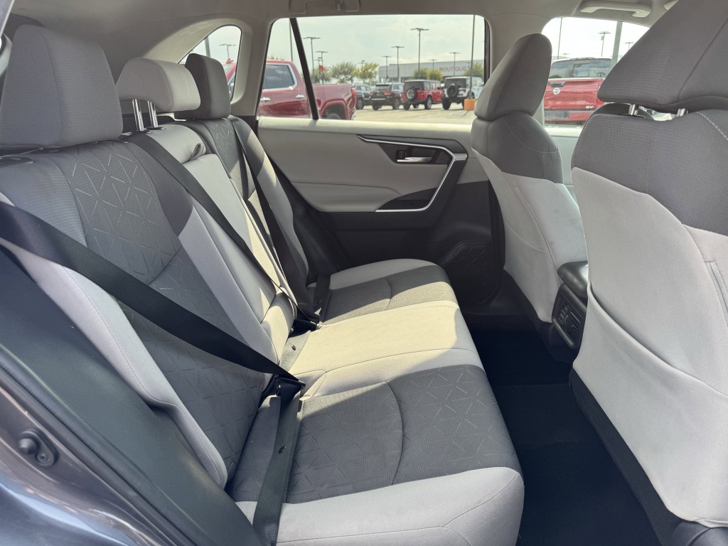 2021 Toyota Rav4 Image 22