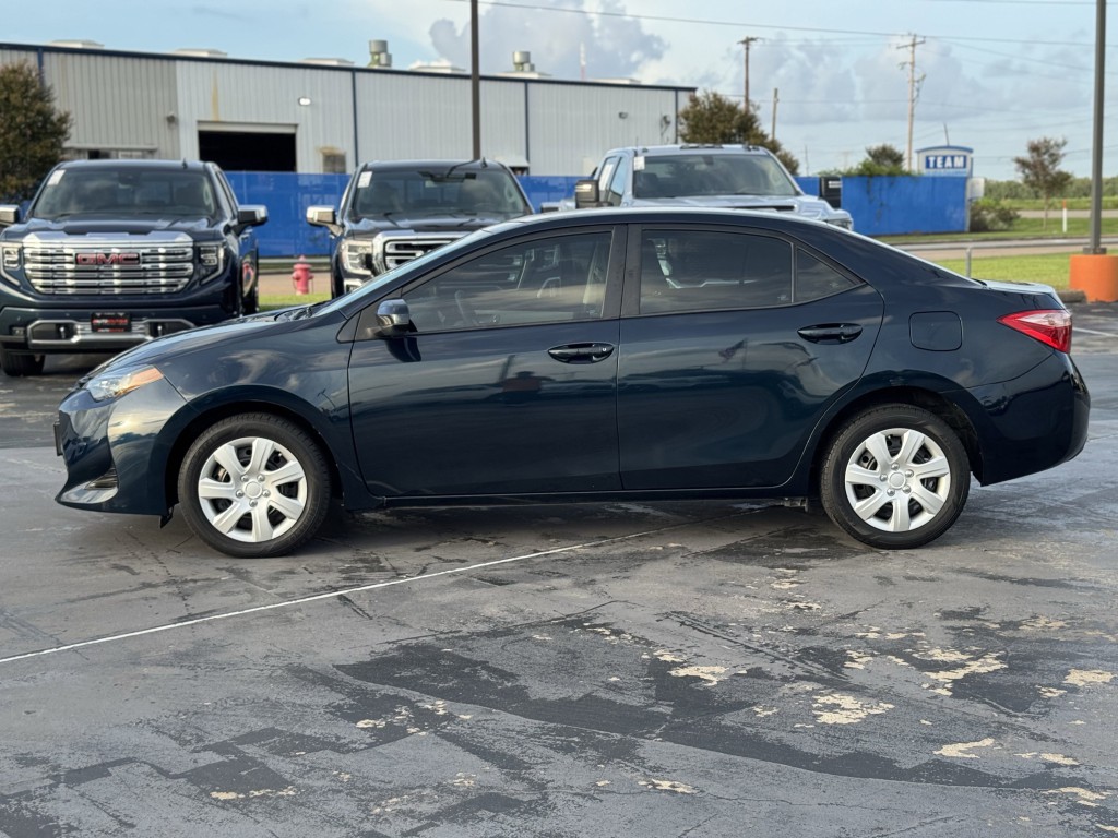 2019 Toyota Corolla Image 10