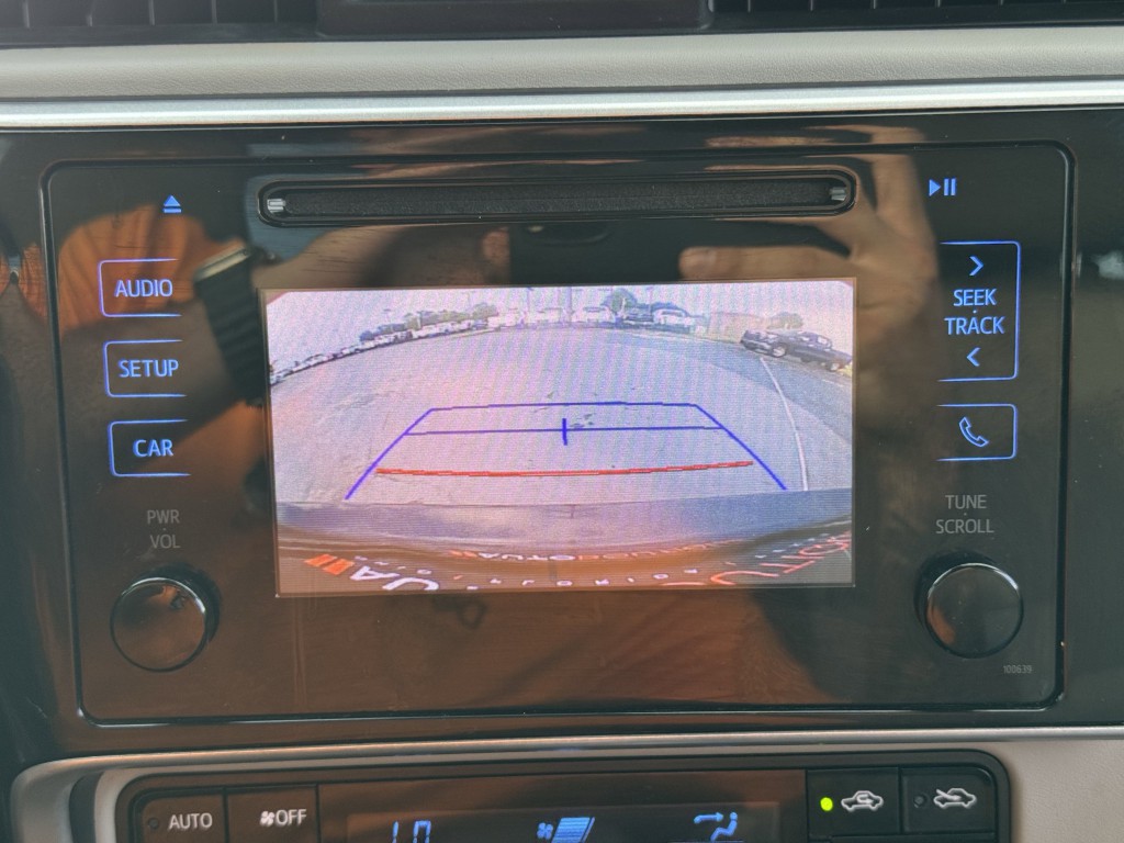 2019 Toyota Corolla Image 16