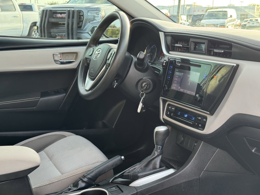 2019 Toyota Corolla Image 20