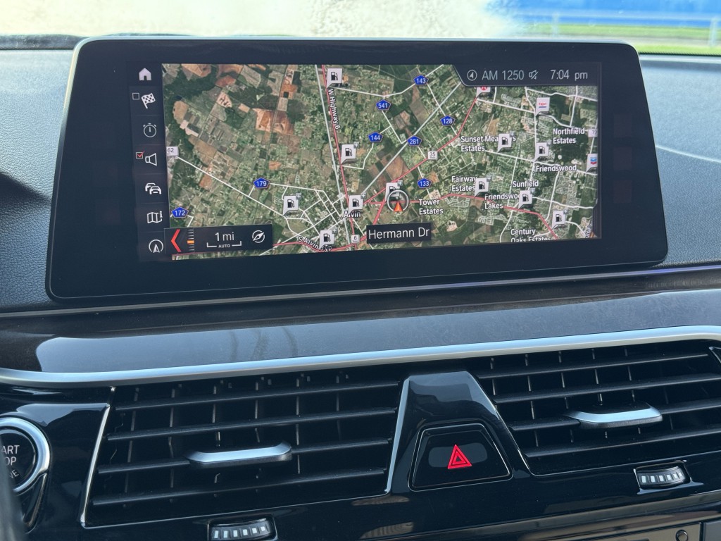 2017 BMW 5 Series Image 20