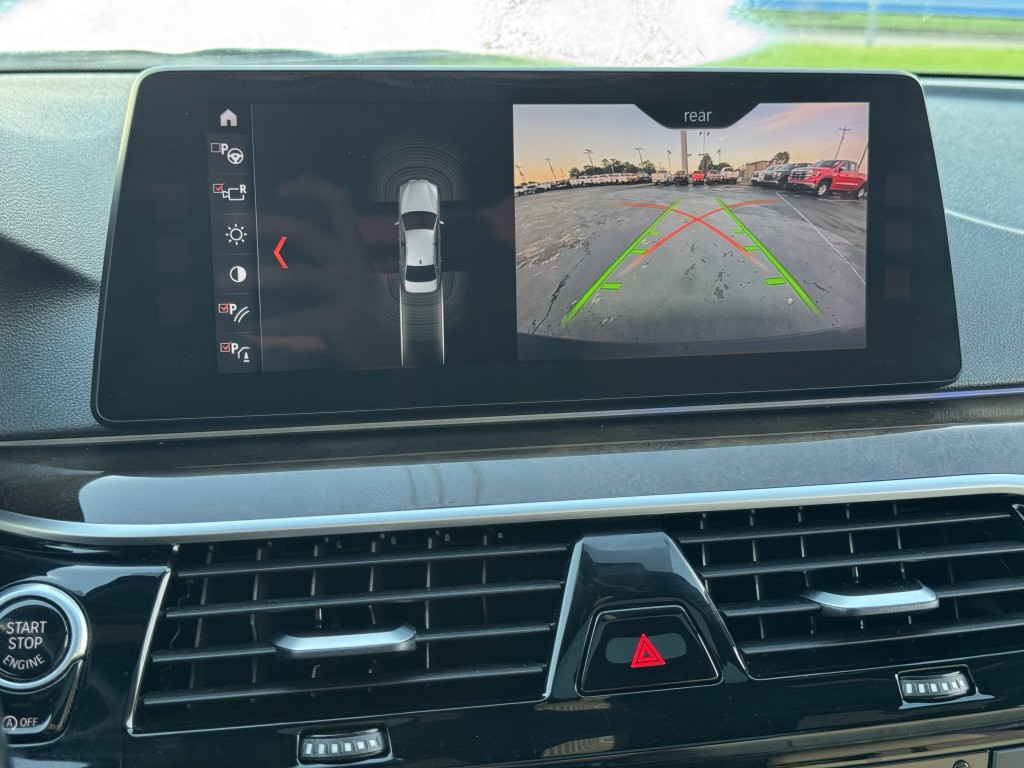2017 BMW 5 Series Image 21