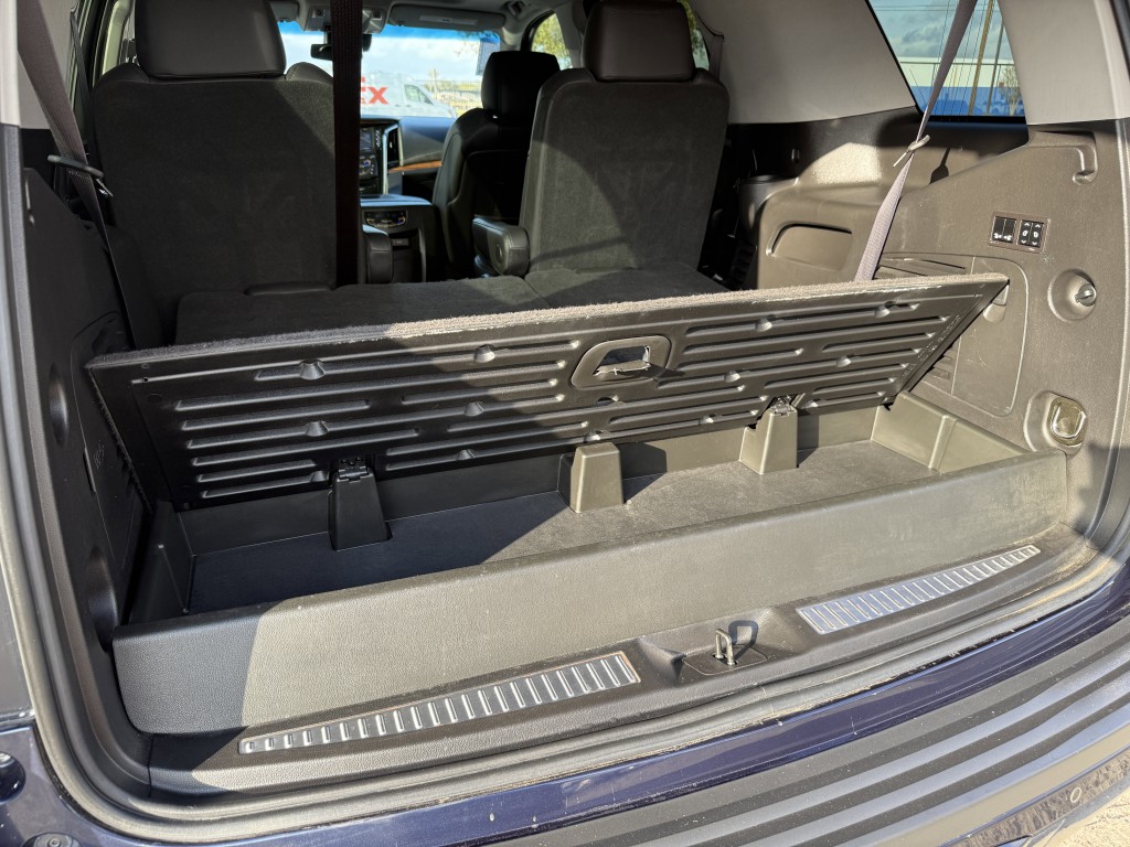 2017 Cadillac Escalade Image 43