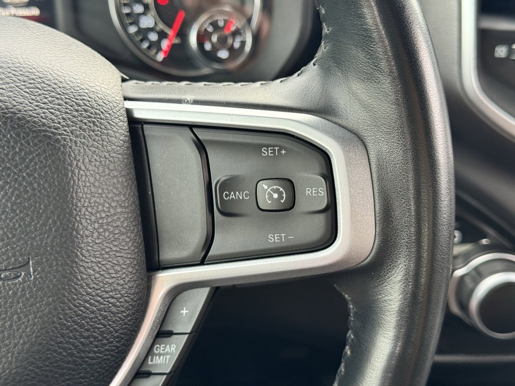 2023 RAM 1500 Image 17