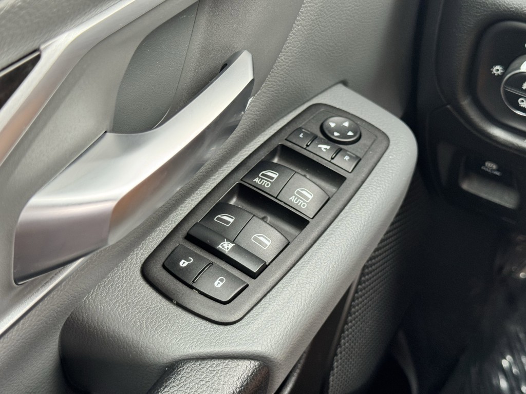 2023 RAM 1500 Image 22