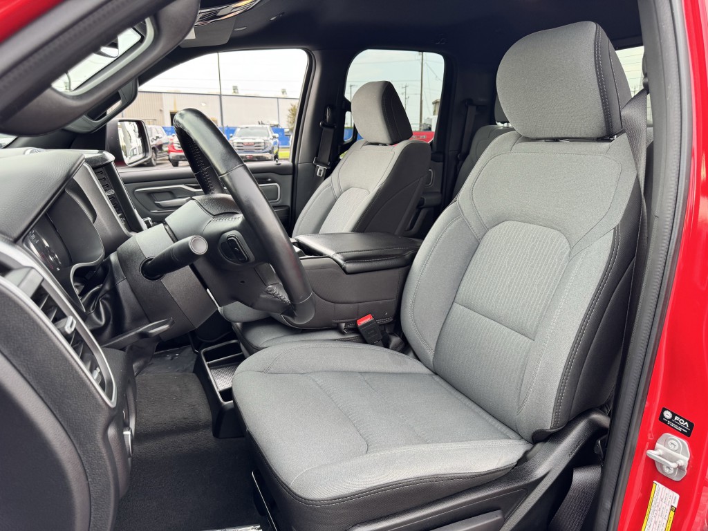 2023 RAM 1500 Image 24