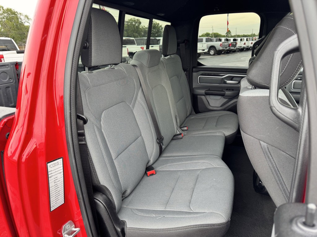 2023 RAM 1500 Image 27