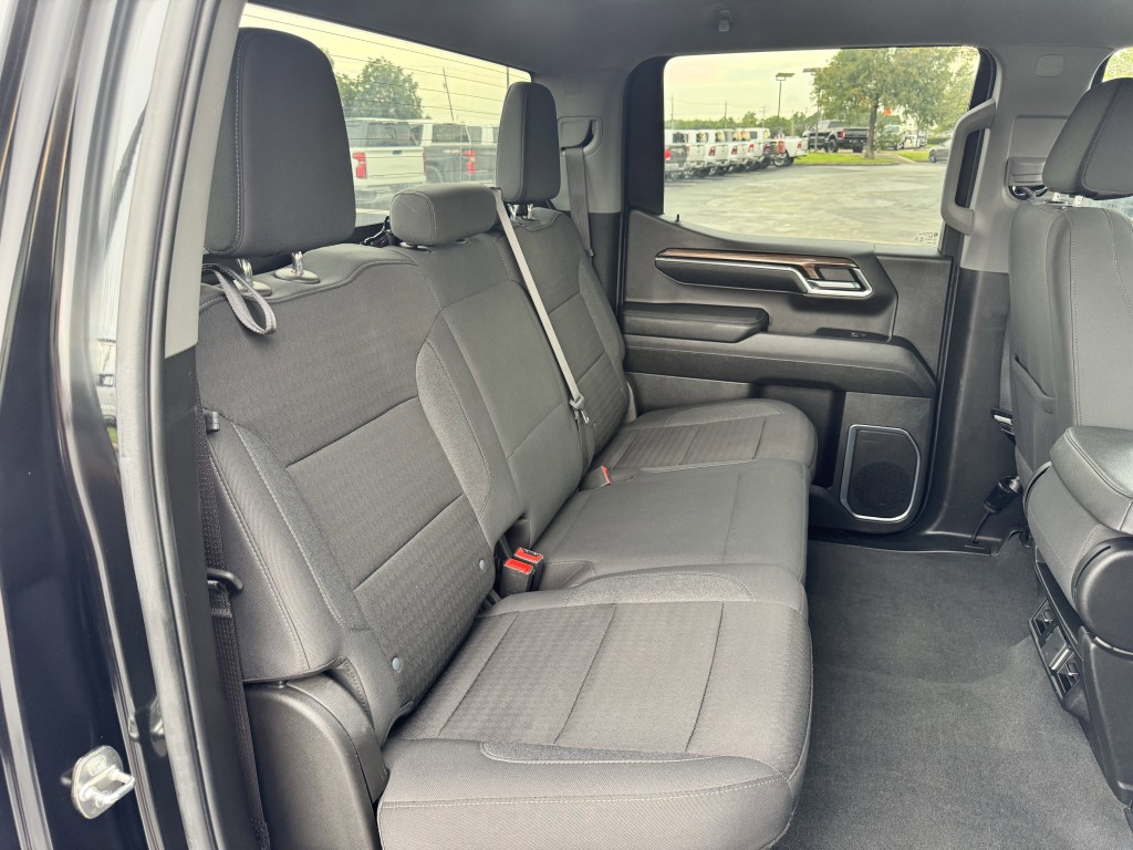 2024 Chevrolet Silverado 1500 Image 26