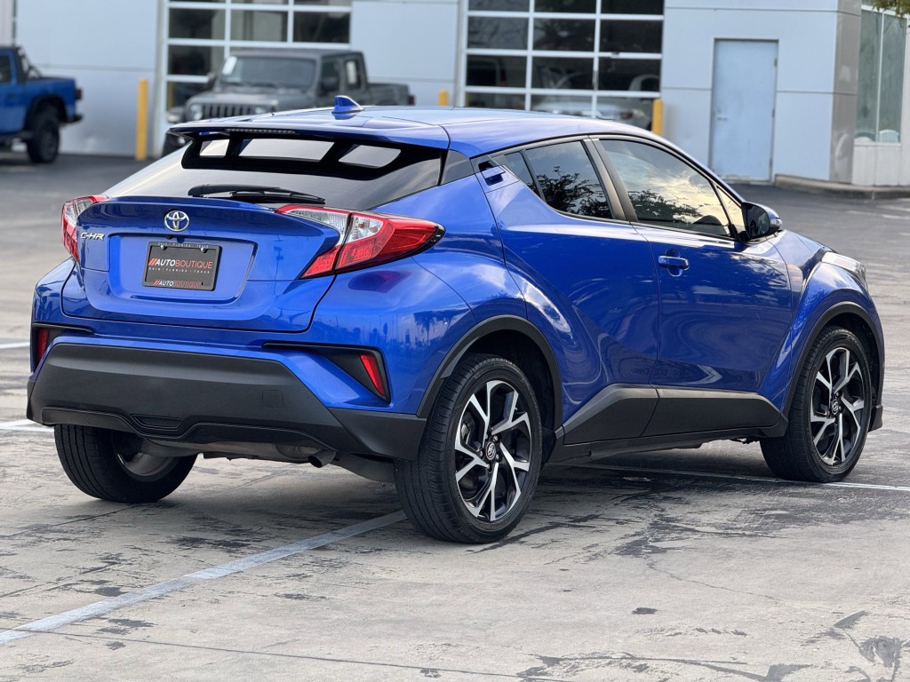 2018 Toyota C-HR Image 8