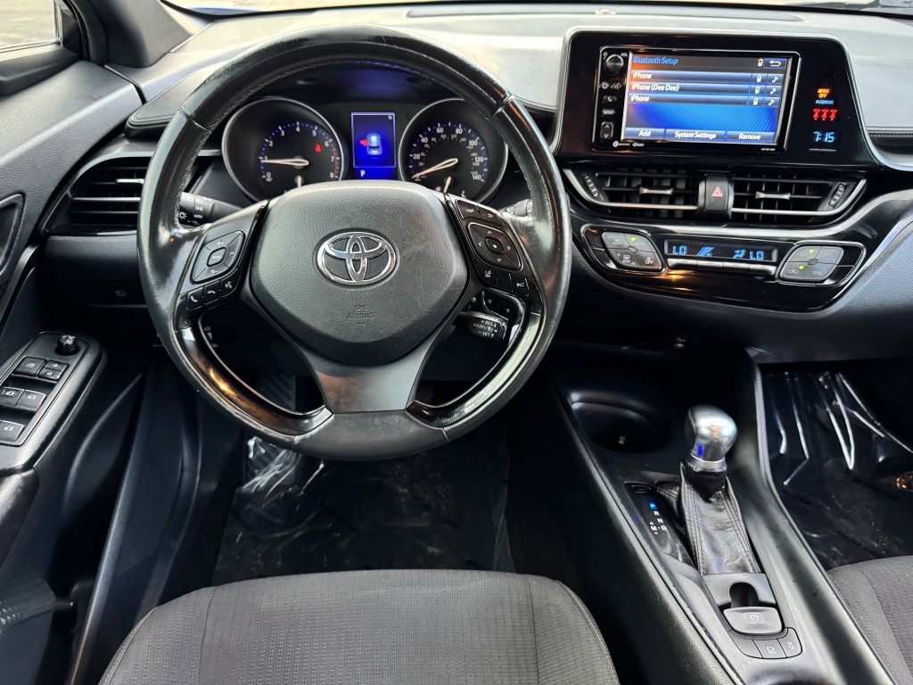 2018 Toyota C-HR Image 13