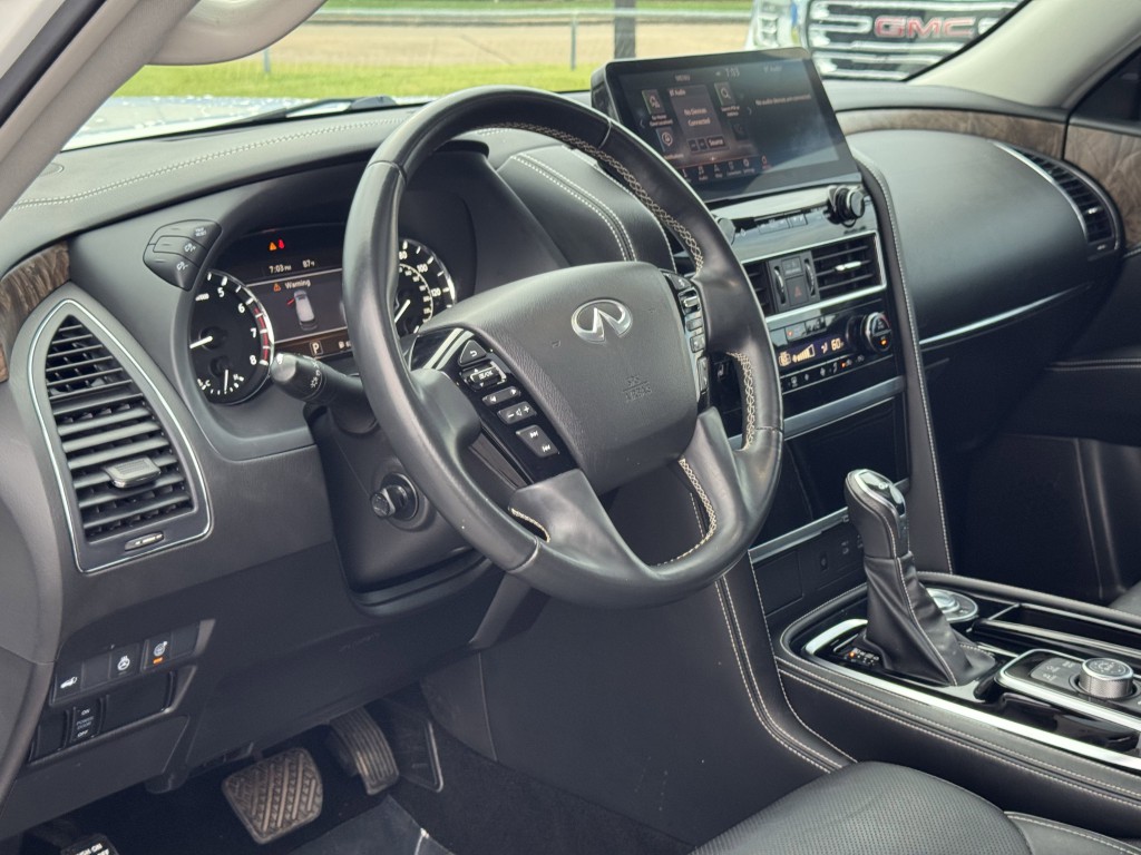 2022 INFINITI QX80 Image 14