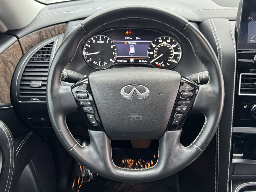 2022 INFINITI QX80 Image 17