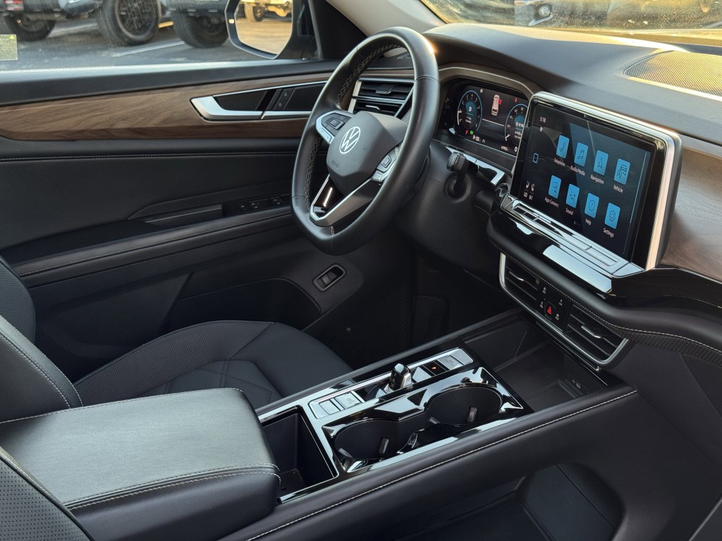 2024 Volkswagen Atlas Image 13