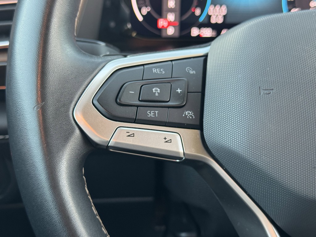 2024 Volkswagen Atlas Image 16