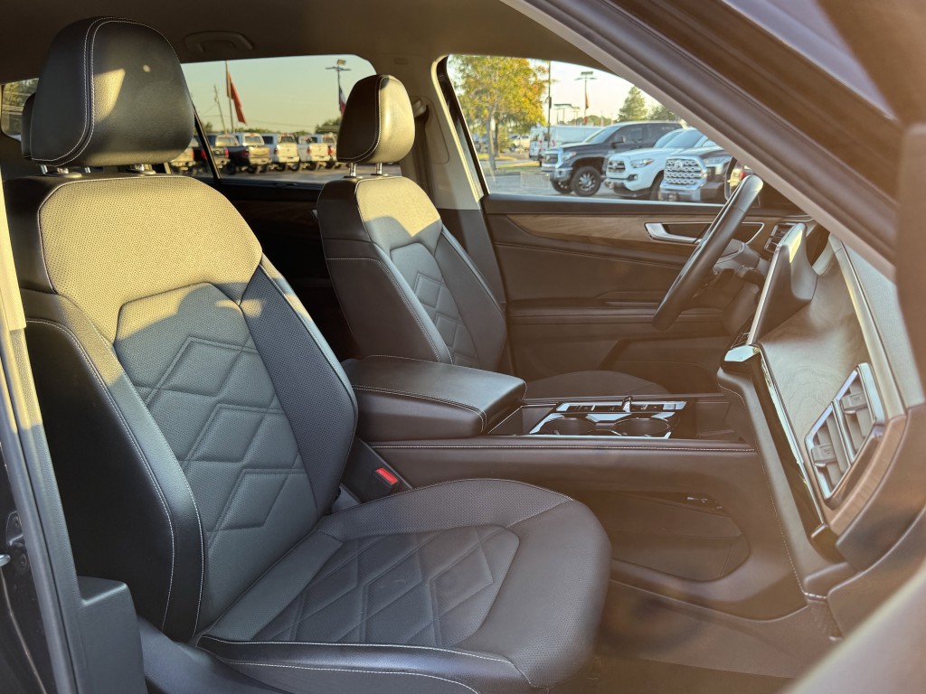 2024 Volkswagen Atlas Image 24