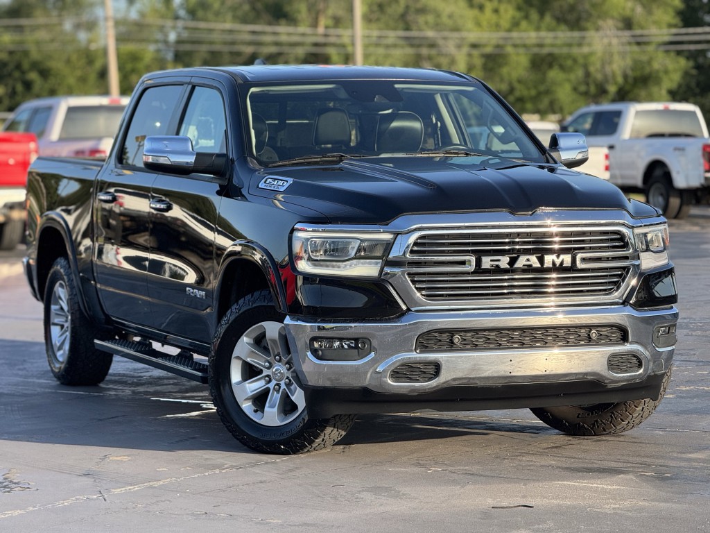 2022 RAM 1500 Image 3