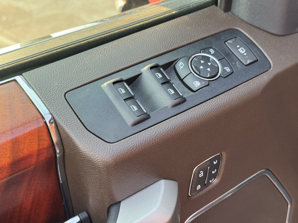 2022 Ford F-250 Image 22