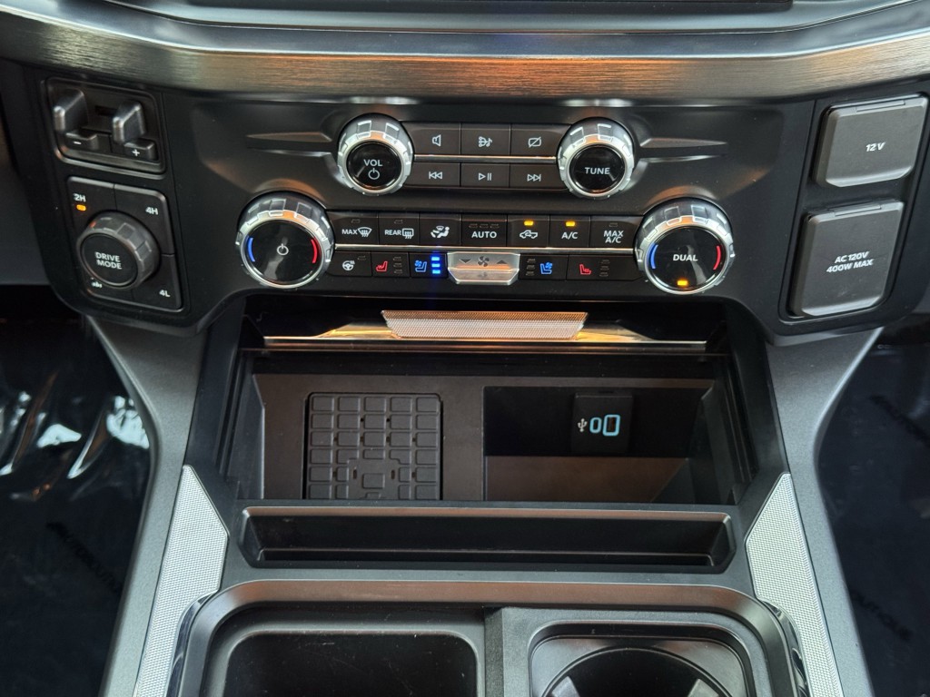 2023 Ford F-350 Image 21
