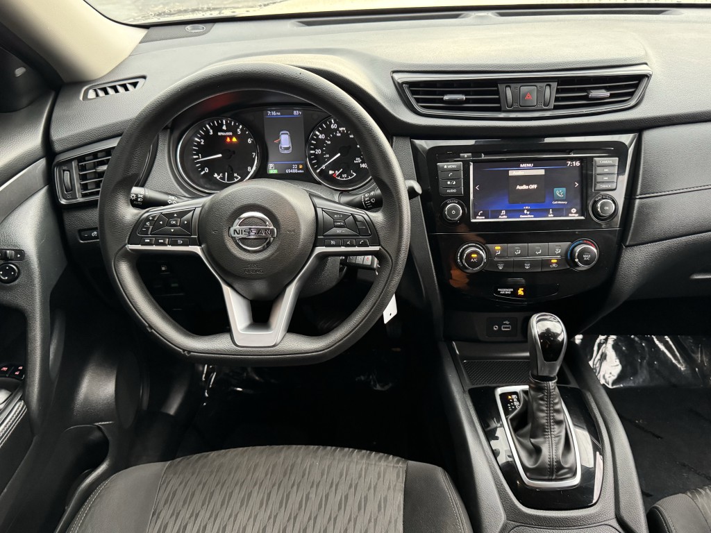 2020 Nissan Rogue Image 14