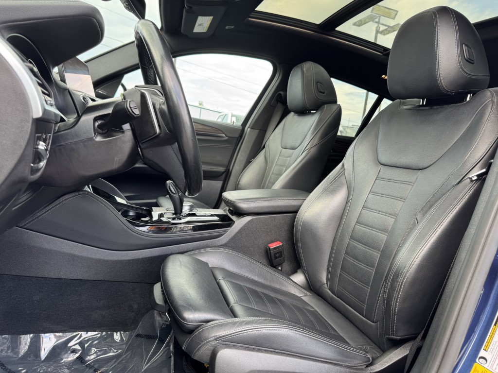 2019 BMW X4 Image 26