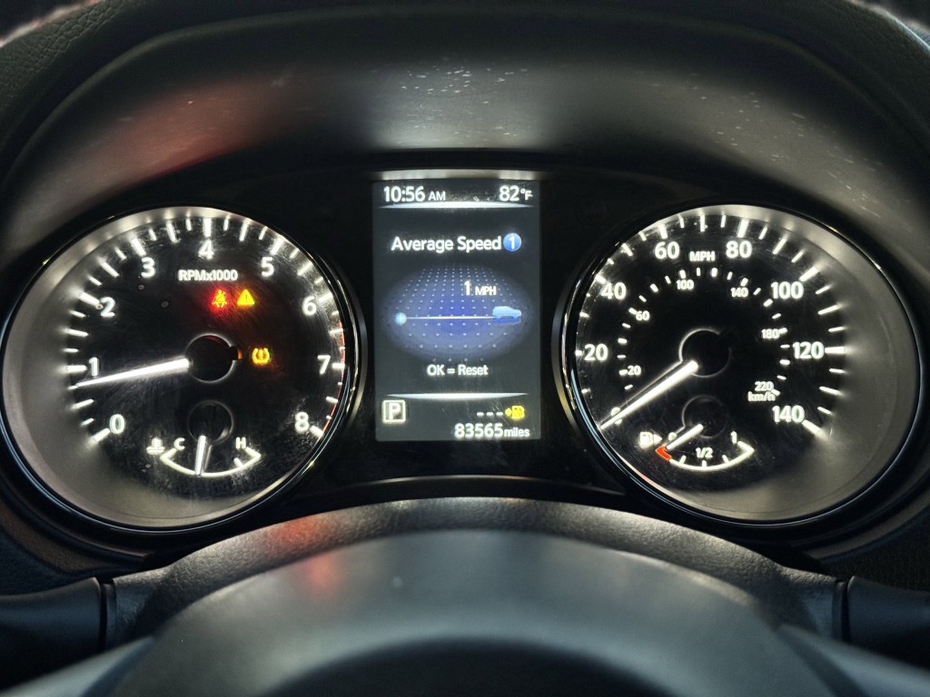 2017 Nissan Rogue Image 18