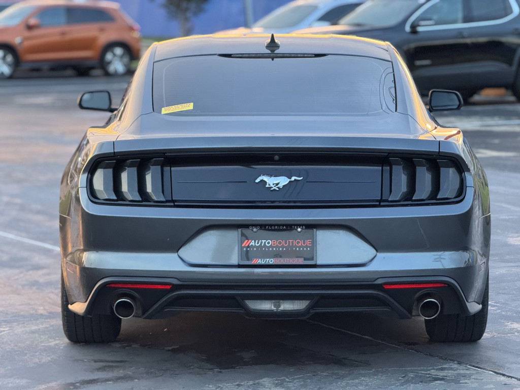 2020 Ford Mustang Image 7