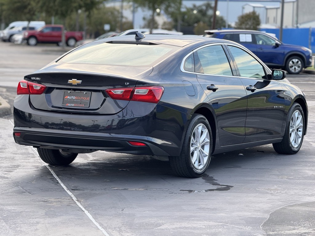 2023 Chevrolet Malibu Image 9