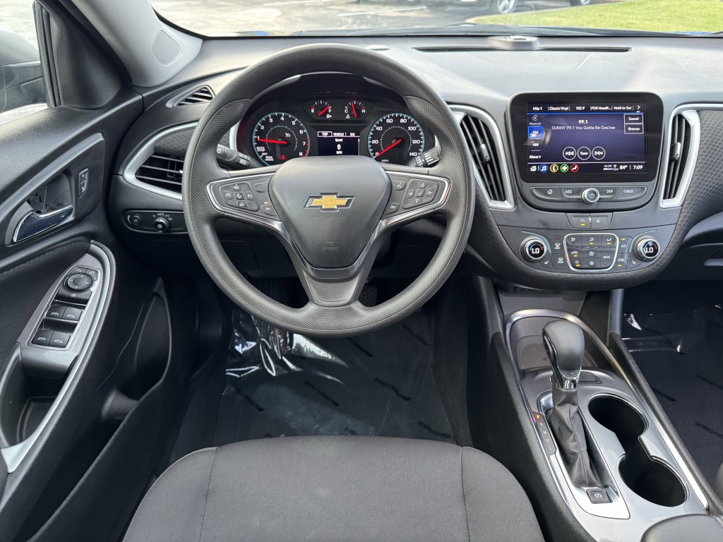 2023 Chevrolet Malibu Image 14
