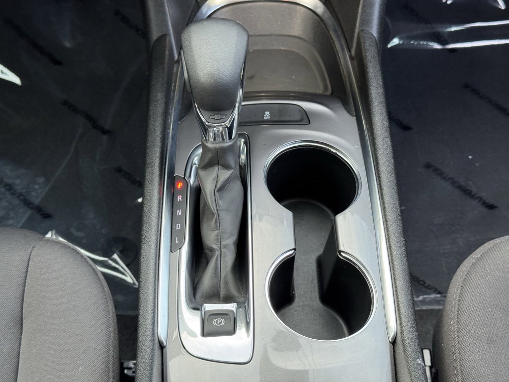 2023 Chevrolet Malibu Image 21