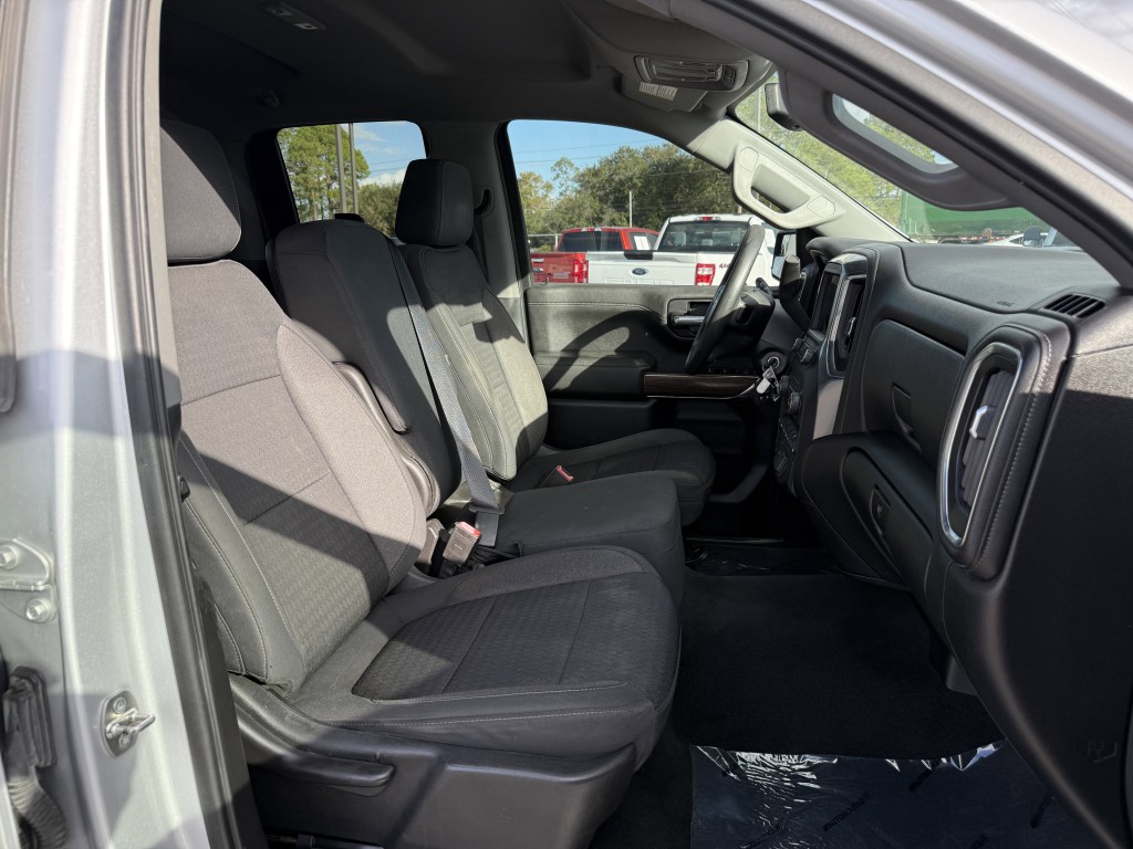 2020 Chevrolet Silverado 1500 Image 23