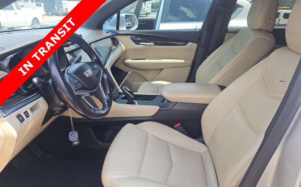 2019 Cadillac XT5 Image 8