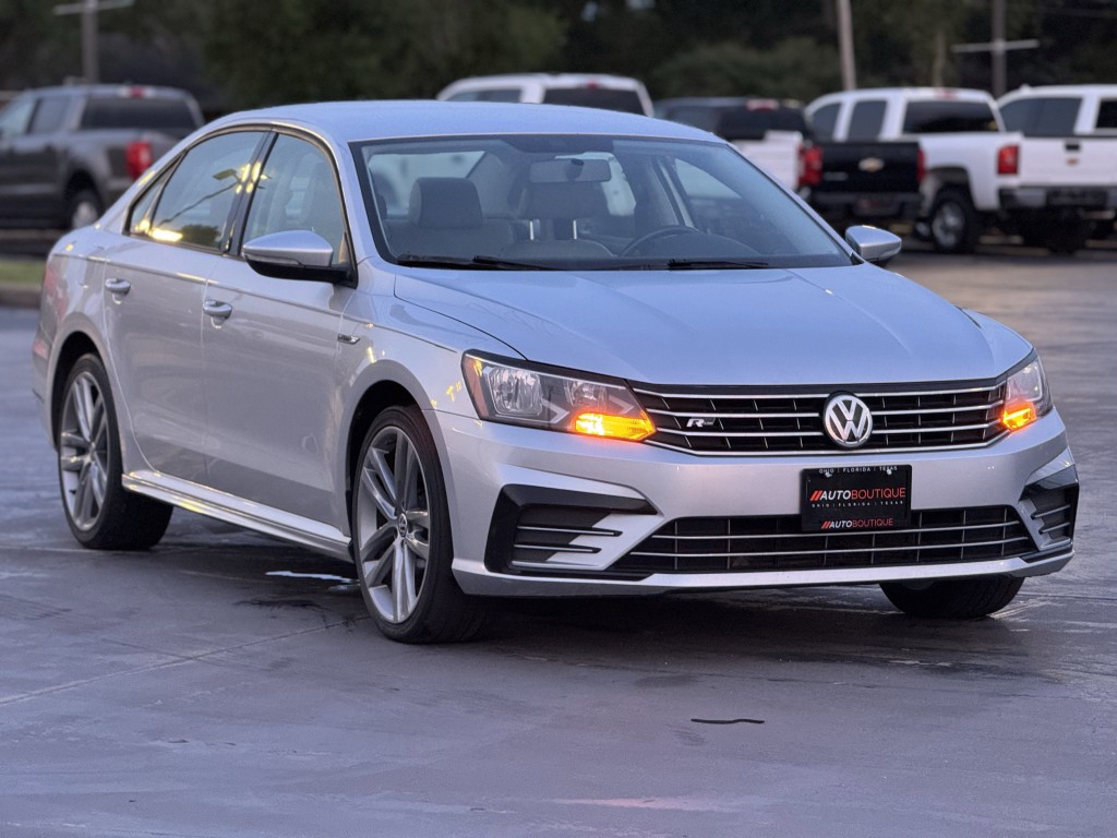 2018 Volkswagen Passat Image 3