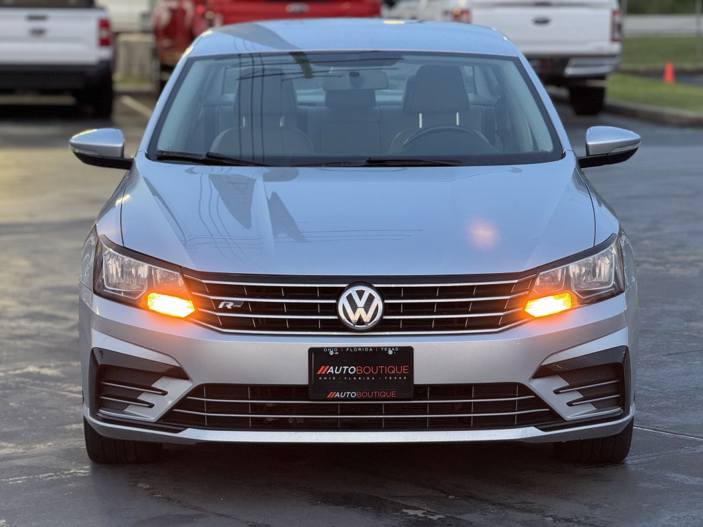 2018 Volkswagen Passat Image 6