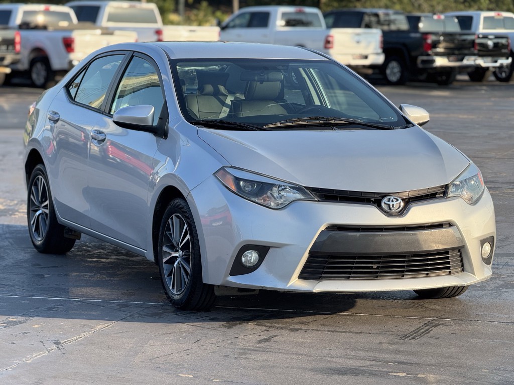 2016 Toyota Corolla Image 3