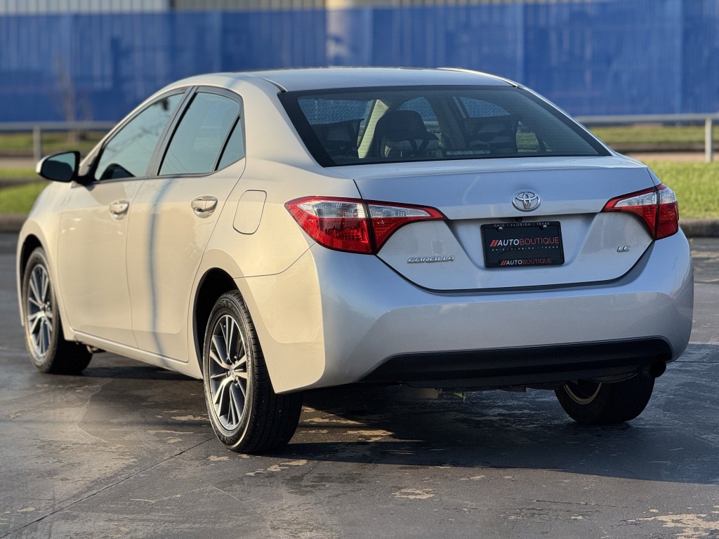 2016 Toyota Corolla Image 8