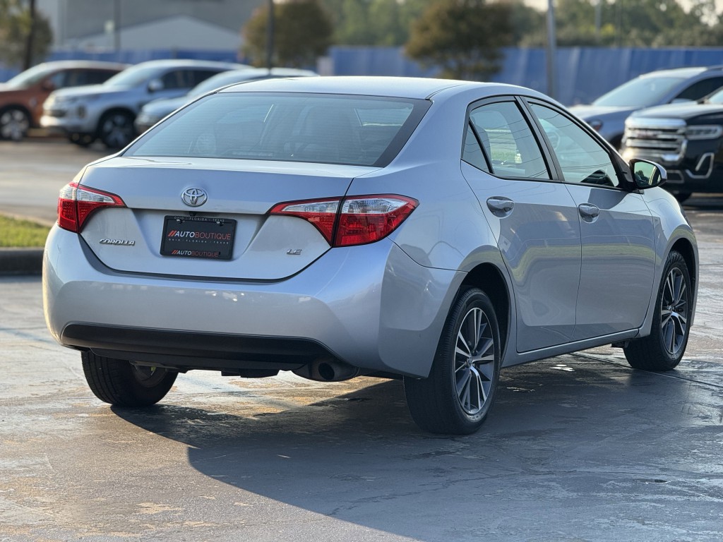 2016 Toyota Corolla Image 9