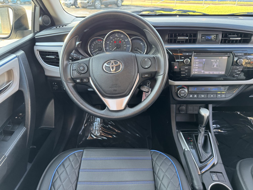2016 Toyota Corolla Image 14