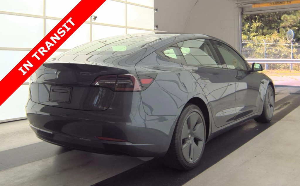 2023 Tesla Model 3 Image 5