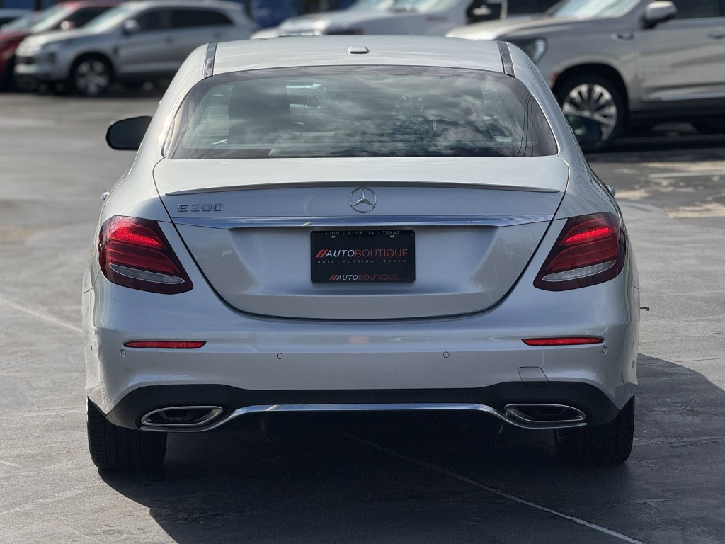 2019 Mercedes-Benz E-Class Image 9