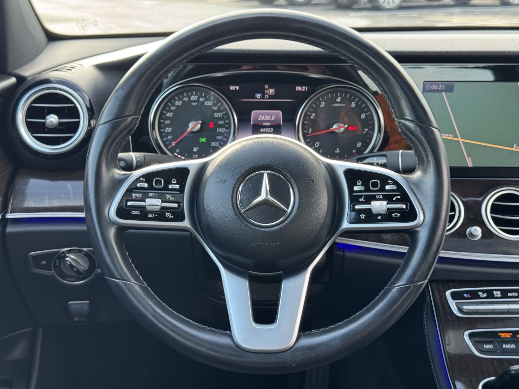 2019 Mercedes-Benz E-Class Image 16