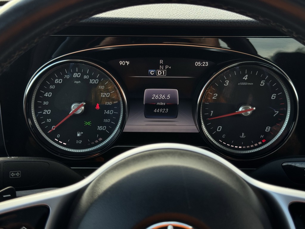 2019 Mercedes-Benz E-Class Image 19