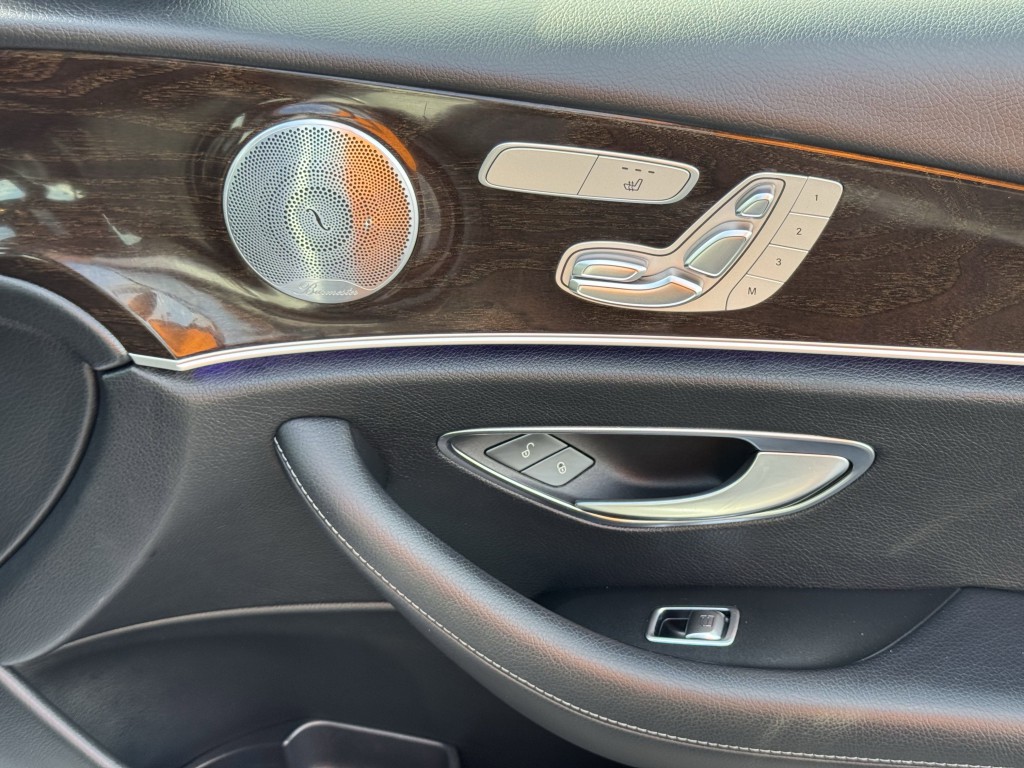 2019 Mercedes-Benz E-Class Image 26