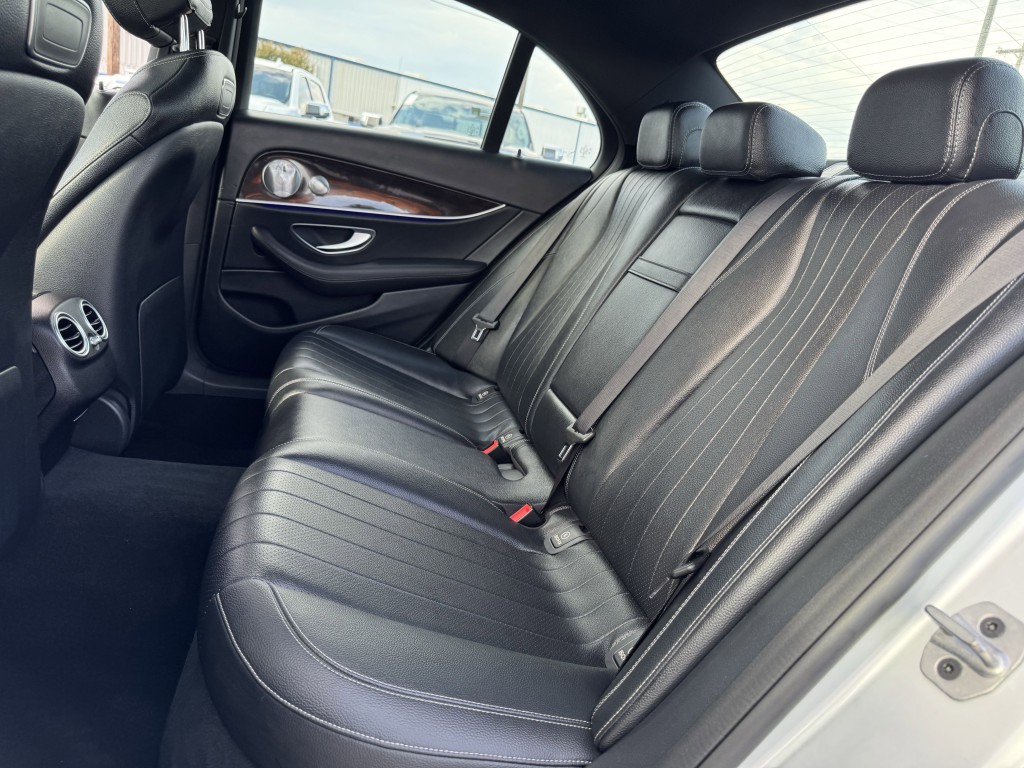 2019 Mercedes-Benz E-Class Image 29