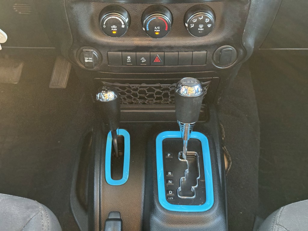 2018 Jeep Wrangler Image 18