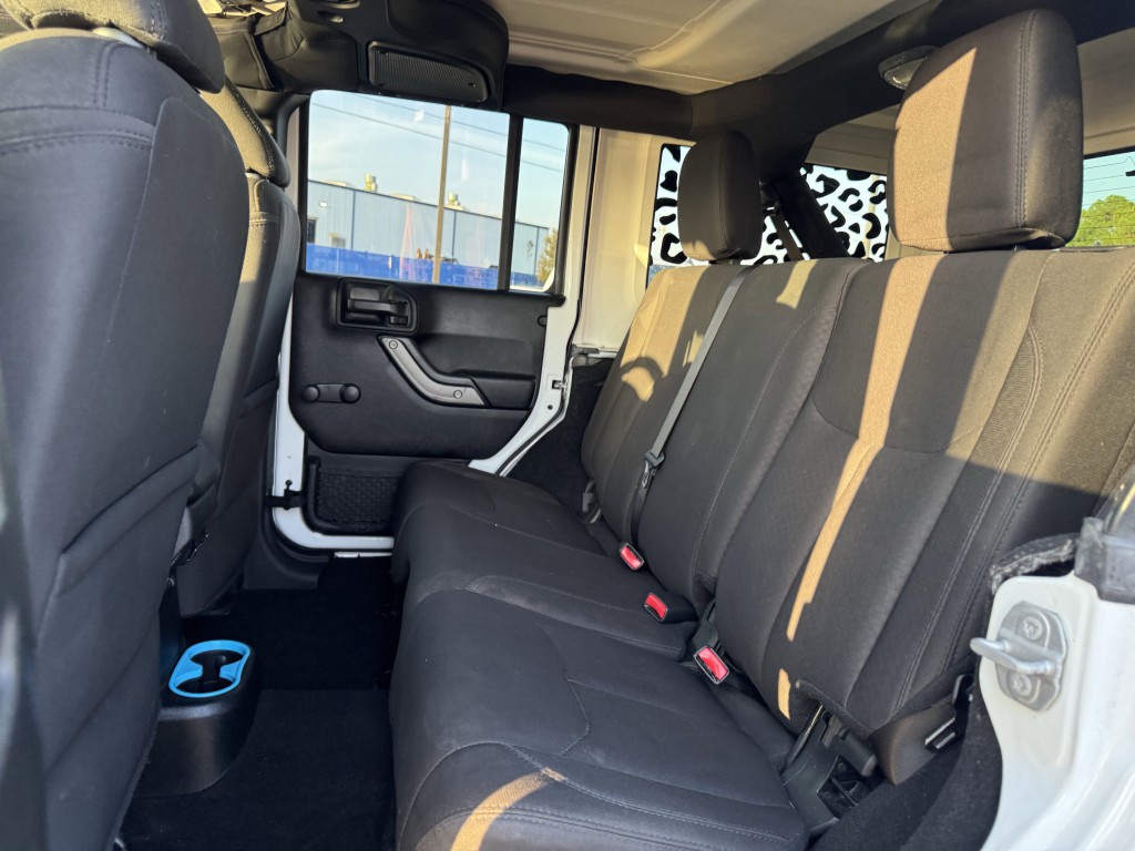 2018 Jeep Wrangler Image 22