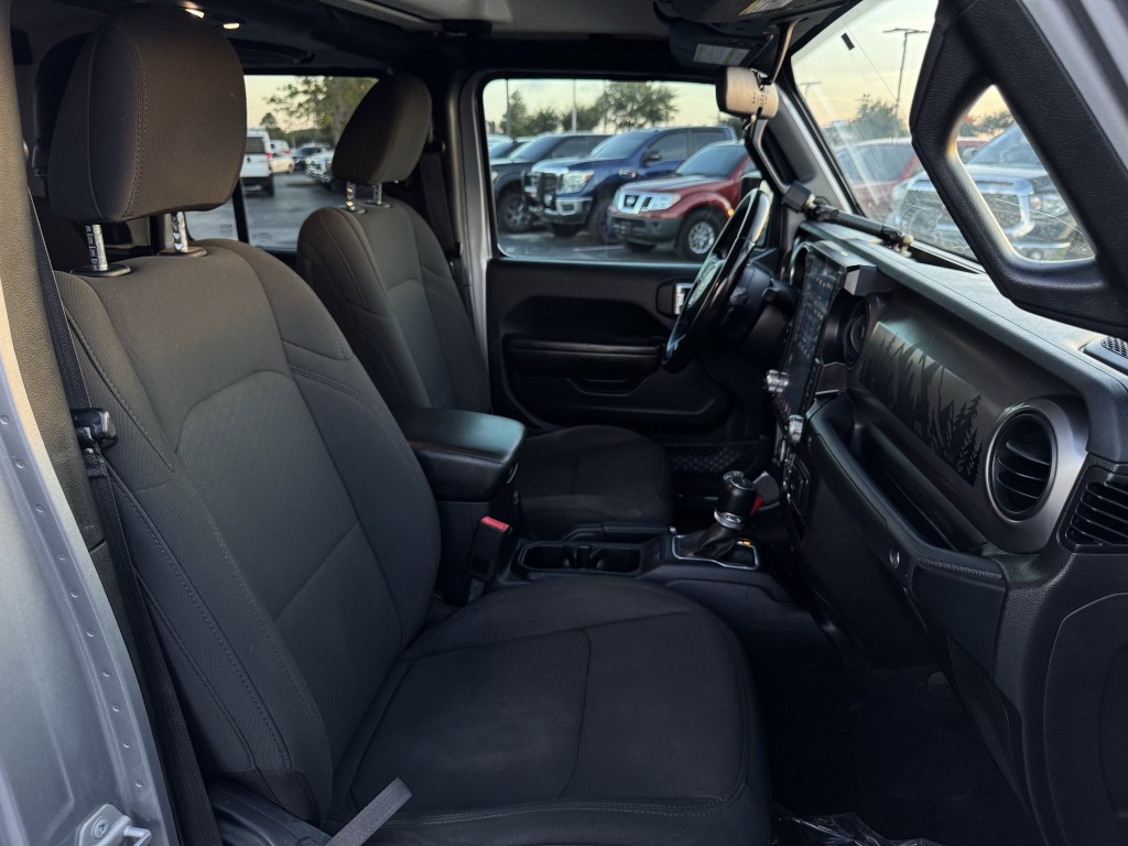2020 Jeep Gladiator Image 18